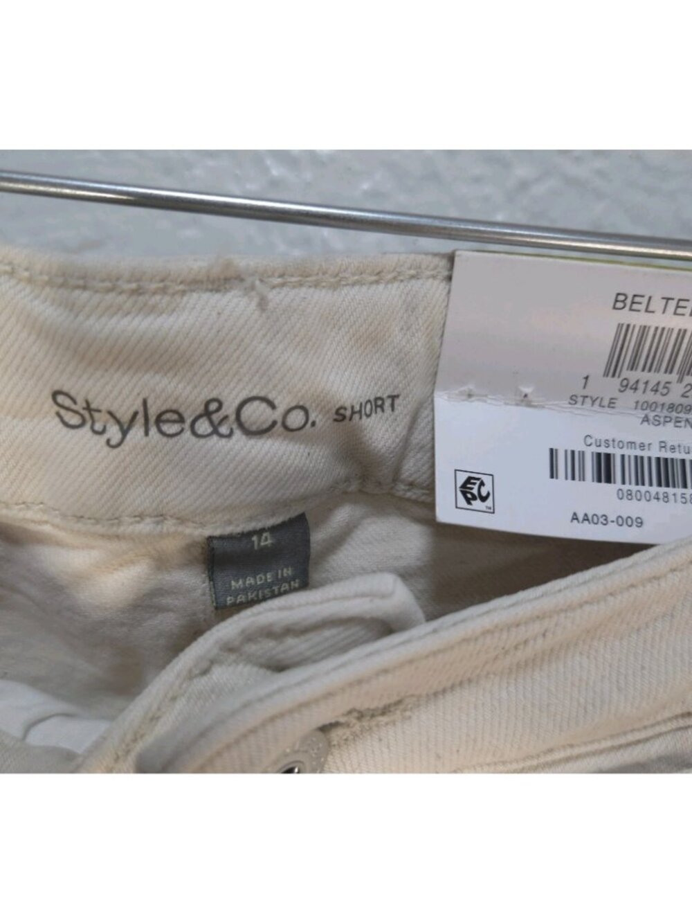 Style&Co. Womens Size 14 Cream Belted Shorts High Rise Slimming Pocket - Picture 14 of 16